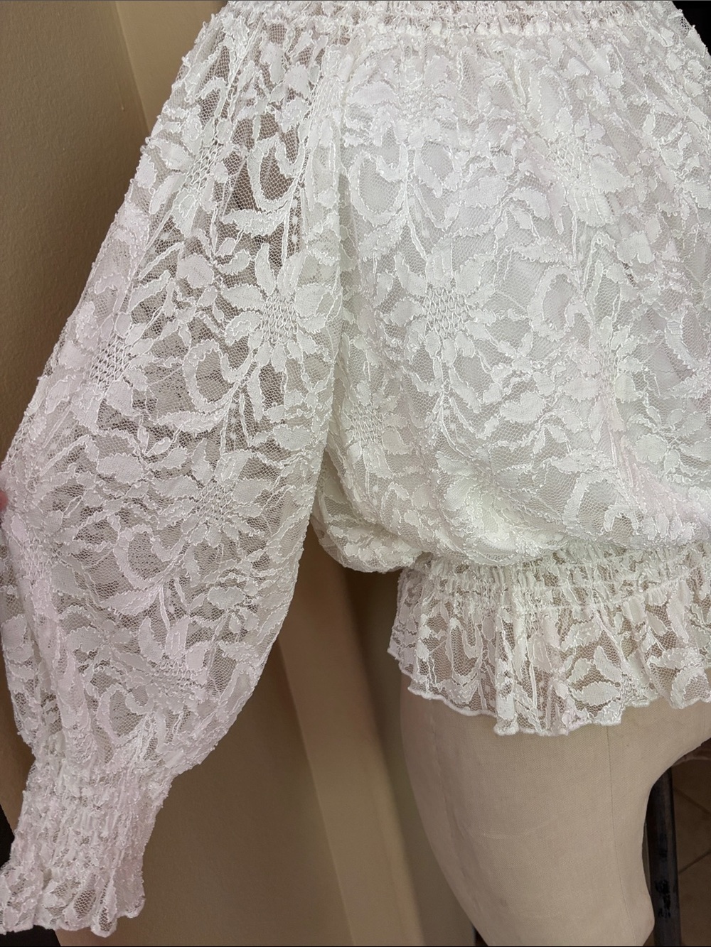 Venus Lace Lined Top - Picture 2 of 6